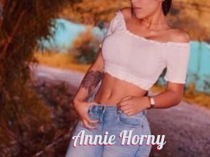 Annie_Horny