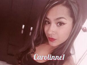 Carolinne1