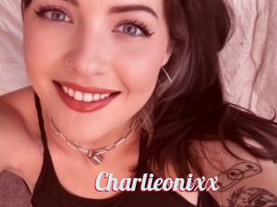 Charlieonixx