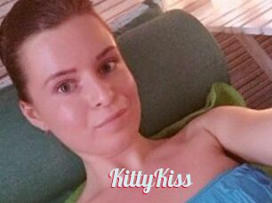KittyKiss_