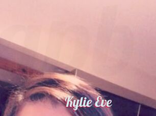 Kylie_Eve