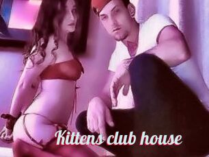 Kittens_club_house