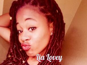 Lia_Lovey