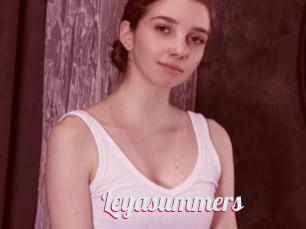 Leyasummers