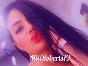 MiaRoberts19