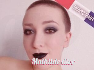 Mathilde_dior