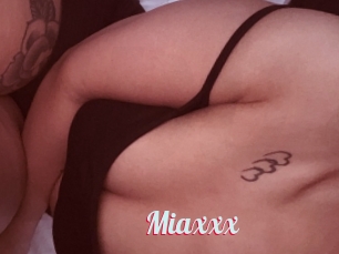 Miaxxx