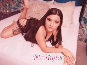 NiaTaylor