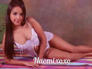 Naomixoxo