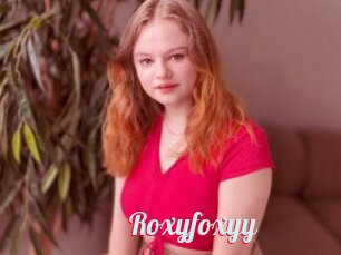 Roxyfoxyy