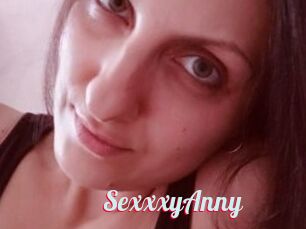 SexxxyAnny
