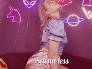Selena_tess